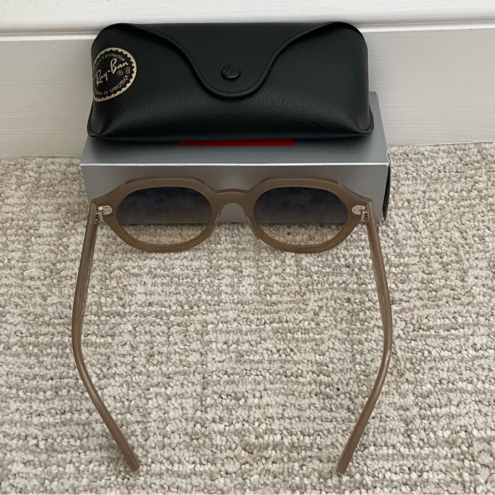 Ray Ban Gina Sunglasses RB4399 Tortledove Clear Gradient Brown BRAND NEW W/ BOX - Picture 2 of 9